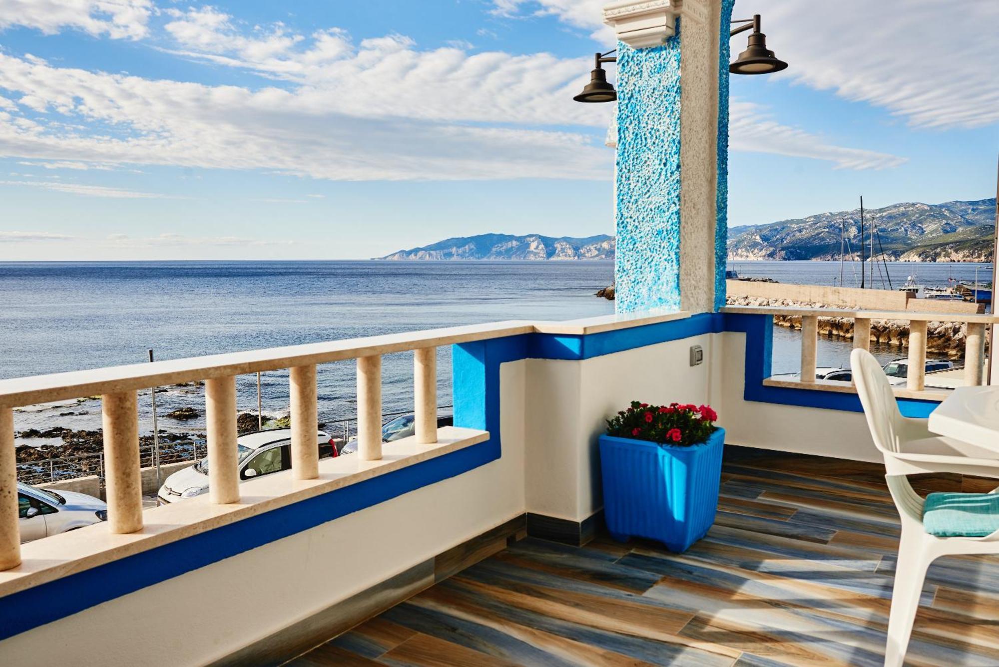 B&B Acquadolce Кала-Гононе Екстер'єр фото