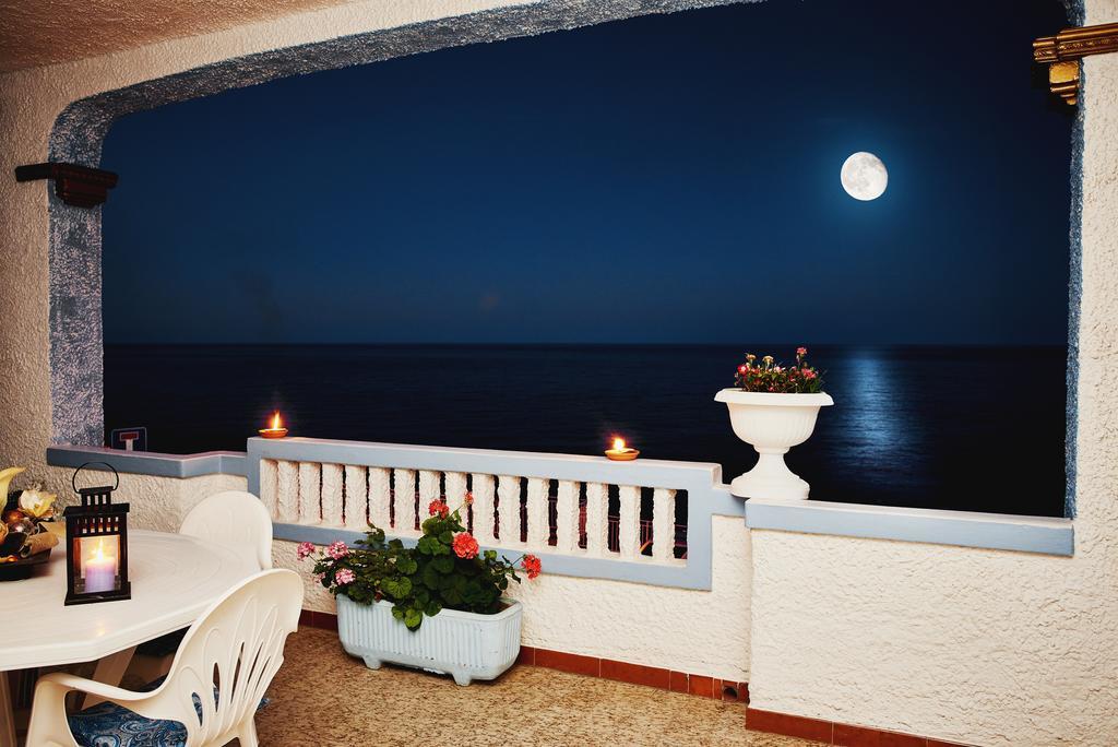 B&B Acquadolce Кала-Гононе Екстер'єр фото